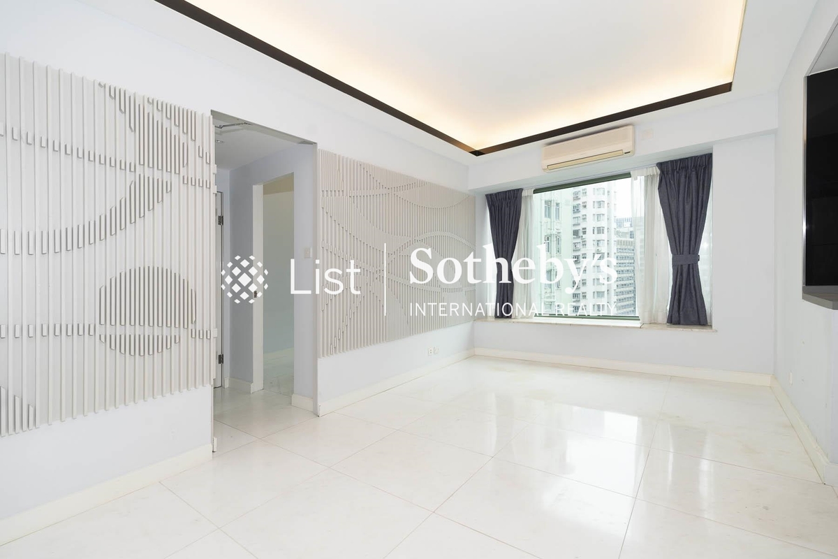 No.1 Star Street 匯星壹號 | Living and Dining Room