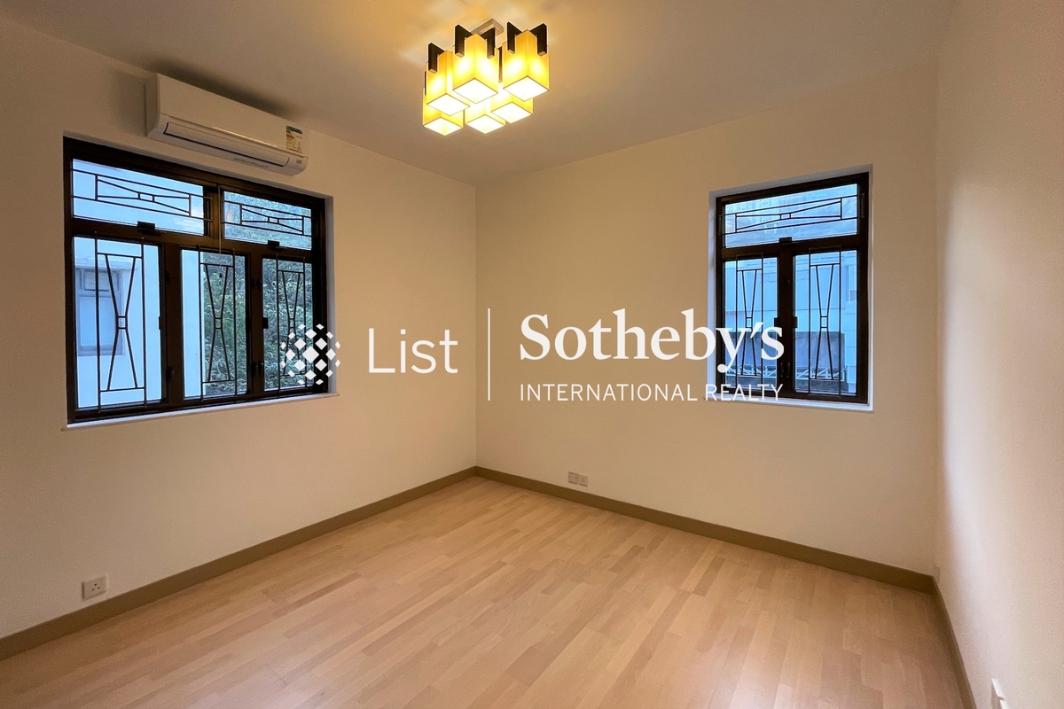 Shuk Yuen Building 菽園新臺 | Second Bedroom