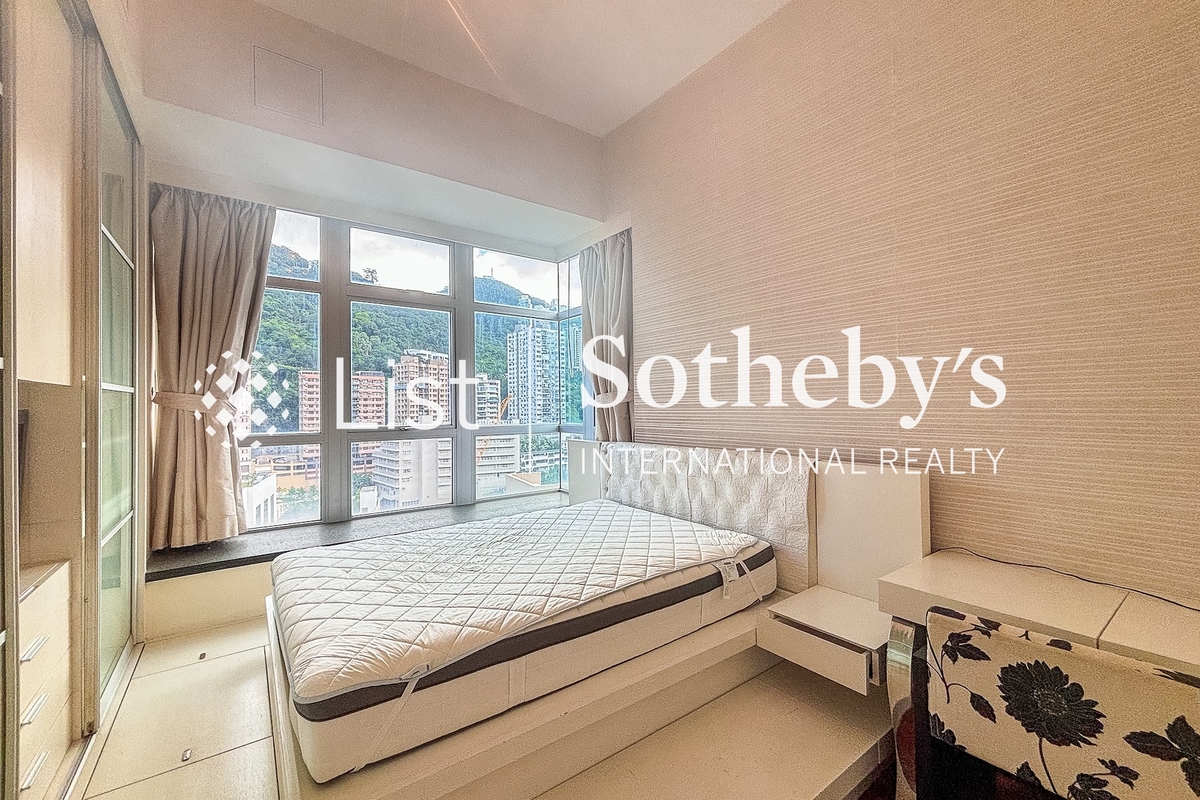 J Residence 嘉薈軒 | Master Bedroom