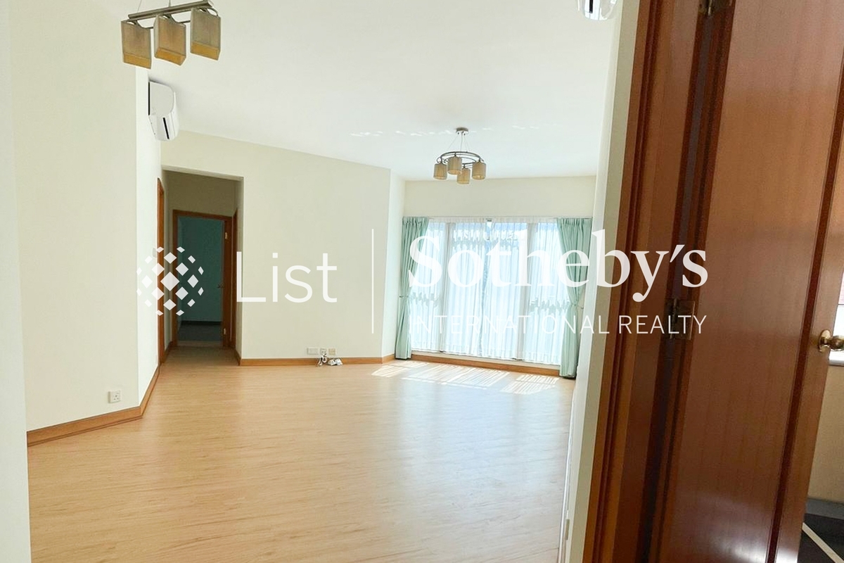 The Belcher's 寶翠園 | Living and Dining Room