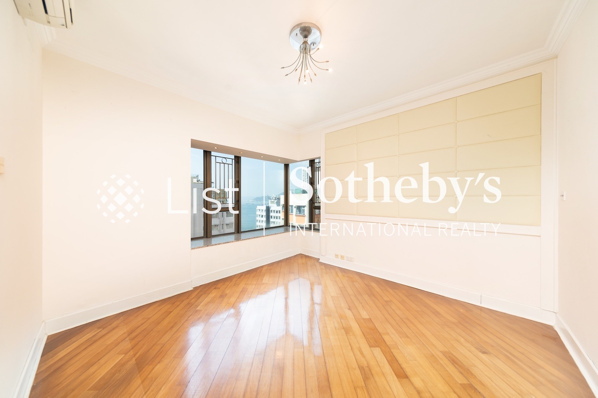 The Belcher's 寶翠園 | Master Bedroom