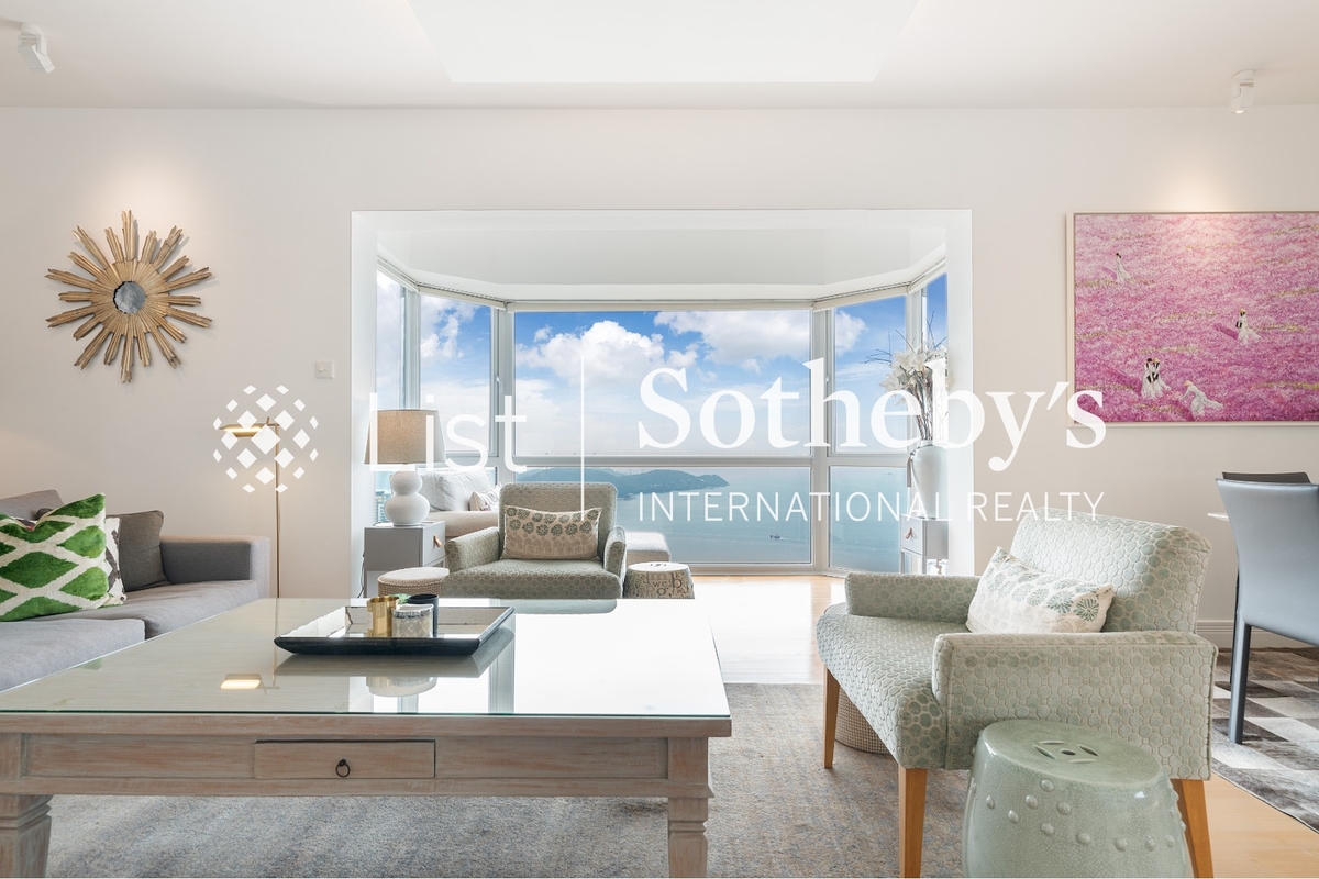 Woodbury Court 嘉林閣 | Living and Dining Room