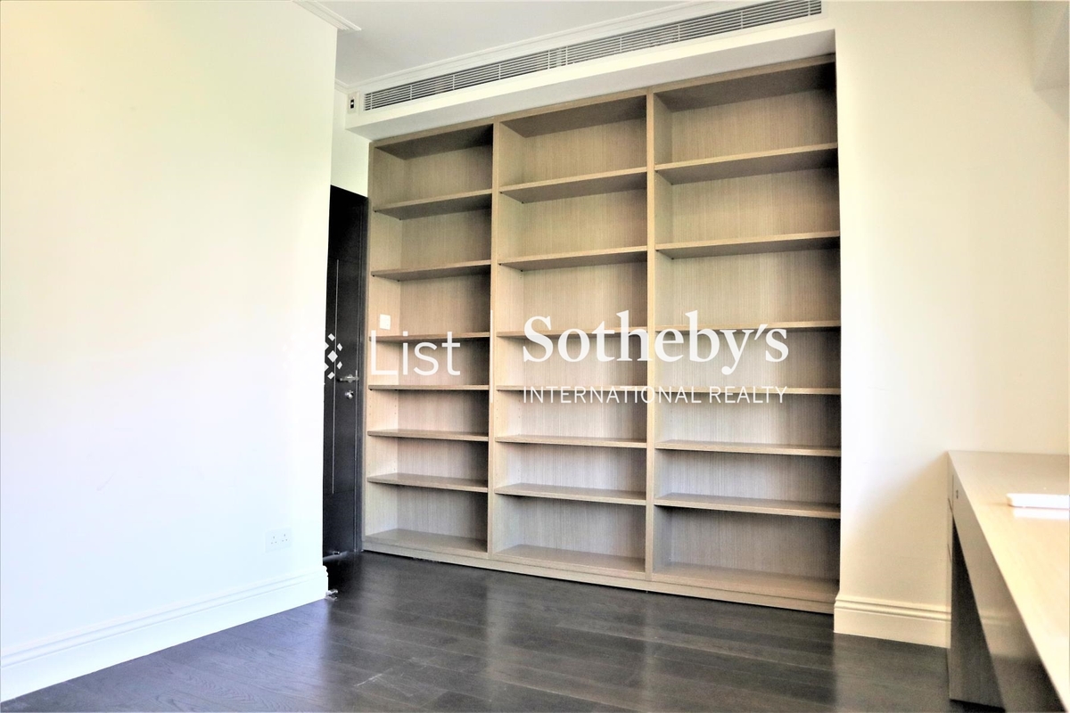 Woodbury Court 嘉林閣 | Fourth Bedroom