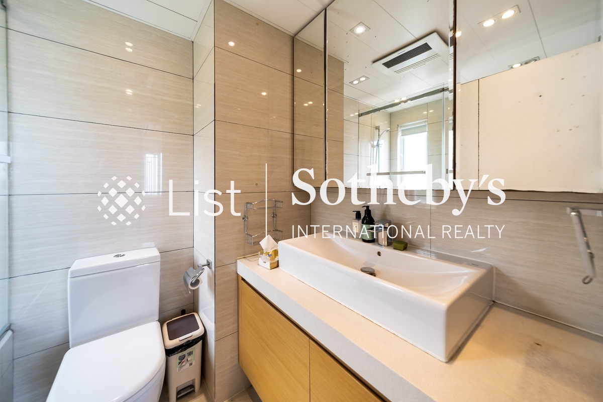 Emerald Garden 嘉瑜园 | Master Bathroom