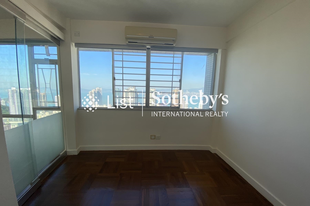 Emerald Garden 嘉瑜園 | Third Bedroom
