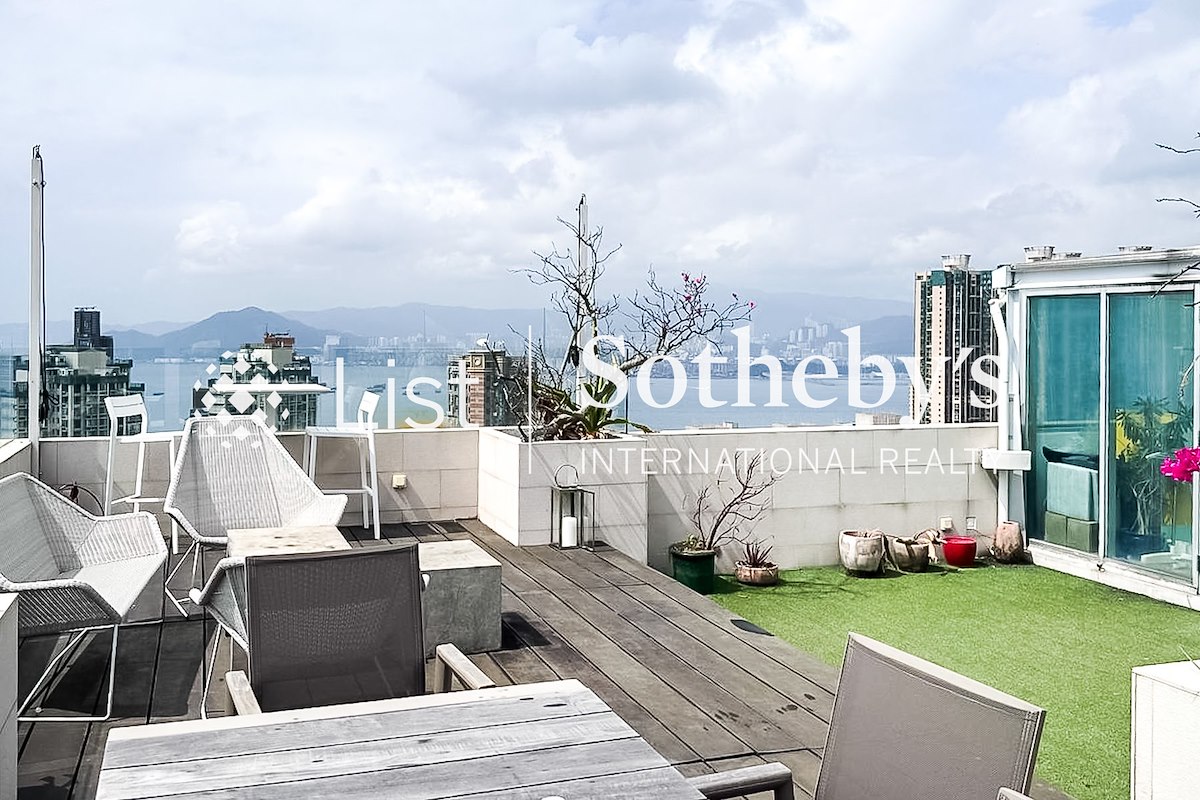 Emerald Garden 嘉瑜園 | Private Roof Terrace