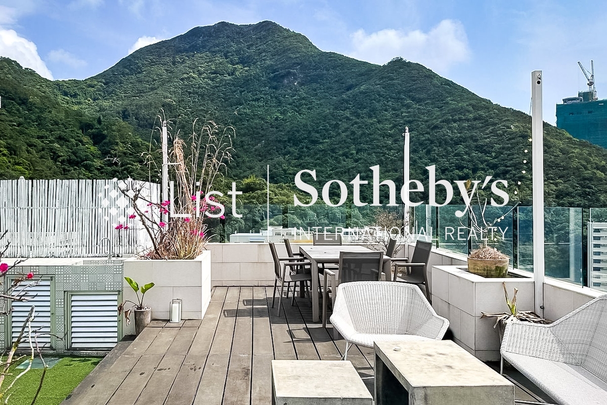 Emerald Garden 嘉瑜園 | Private Roof Terrace