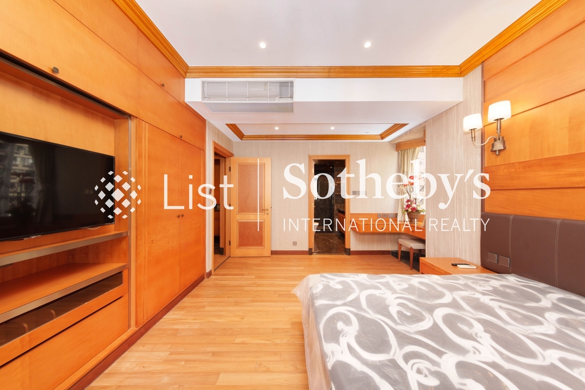 Regal Crest 薈萃苑 | Master Bedroom