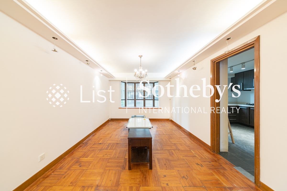 Ning Yeung Terrace 寧養臺 | Living and Dining Room