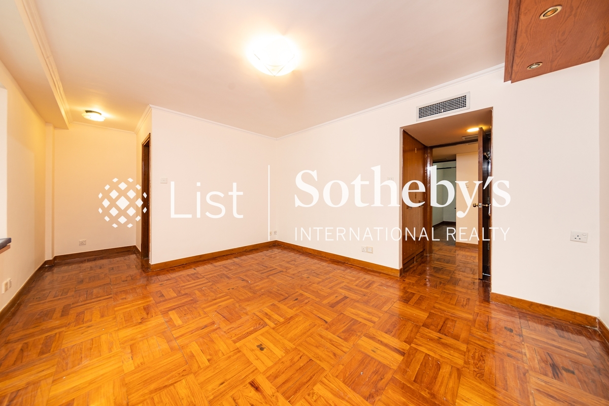 Ning Yeung Terrace 寧養臺 | Master Bedroom