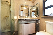 Ning Yeung Terrace 寧養臺 | Master Bathroom