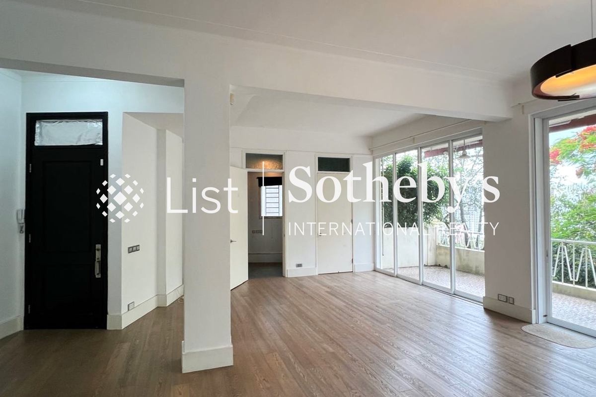 No. 88A-88B Pok Fu Lam Road 薄扶林道88A-88B號 | Living Room