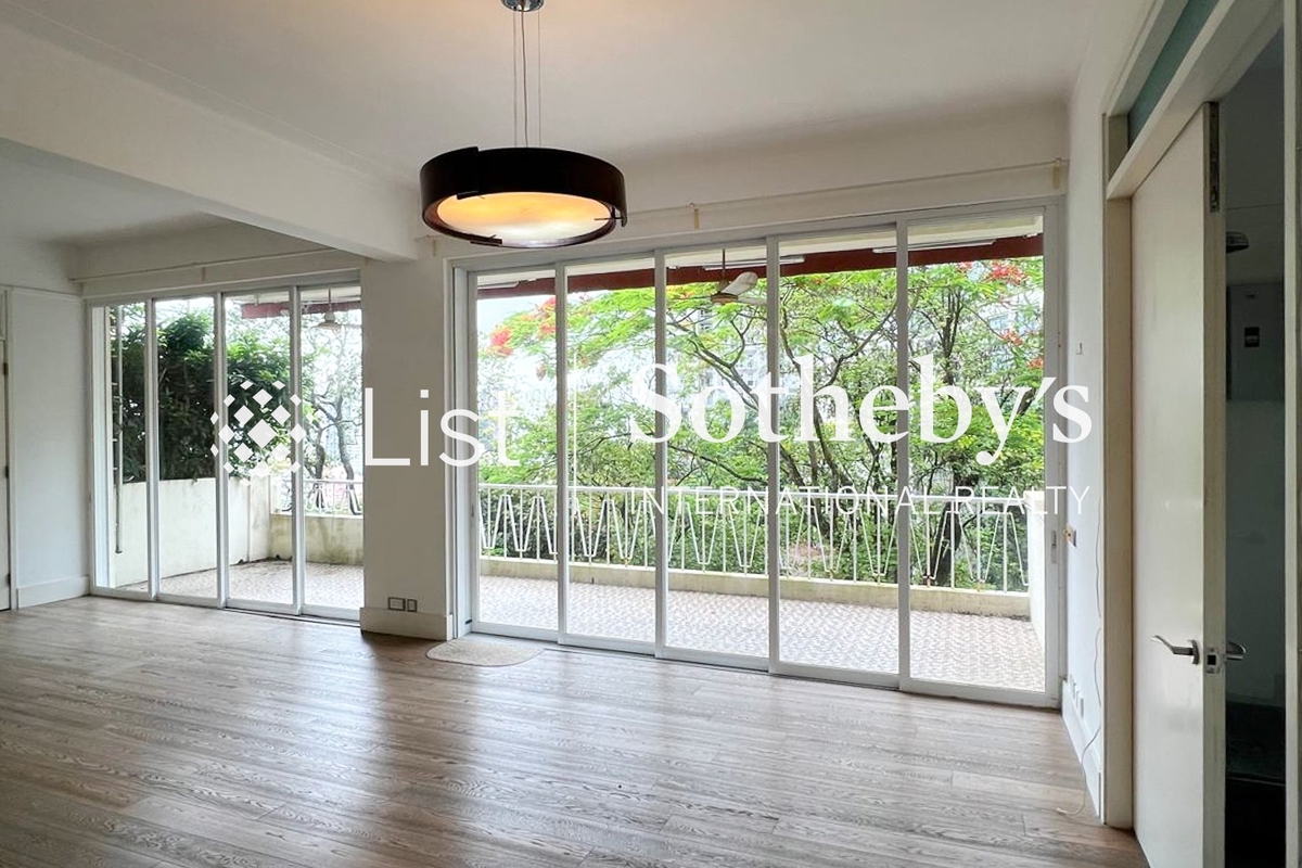 No. 88A-88B Pok Fu Lam Road 薄扶林道88A-88B號 | Living Room