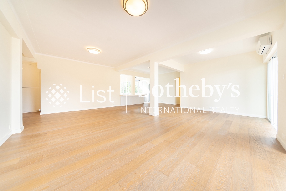 No. 88A-88B Pok Fu Lam Road 薄扶林道88A-88B號 | Living and Dining Room