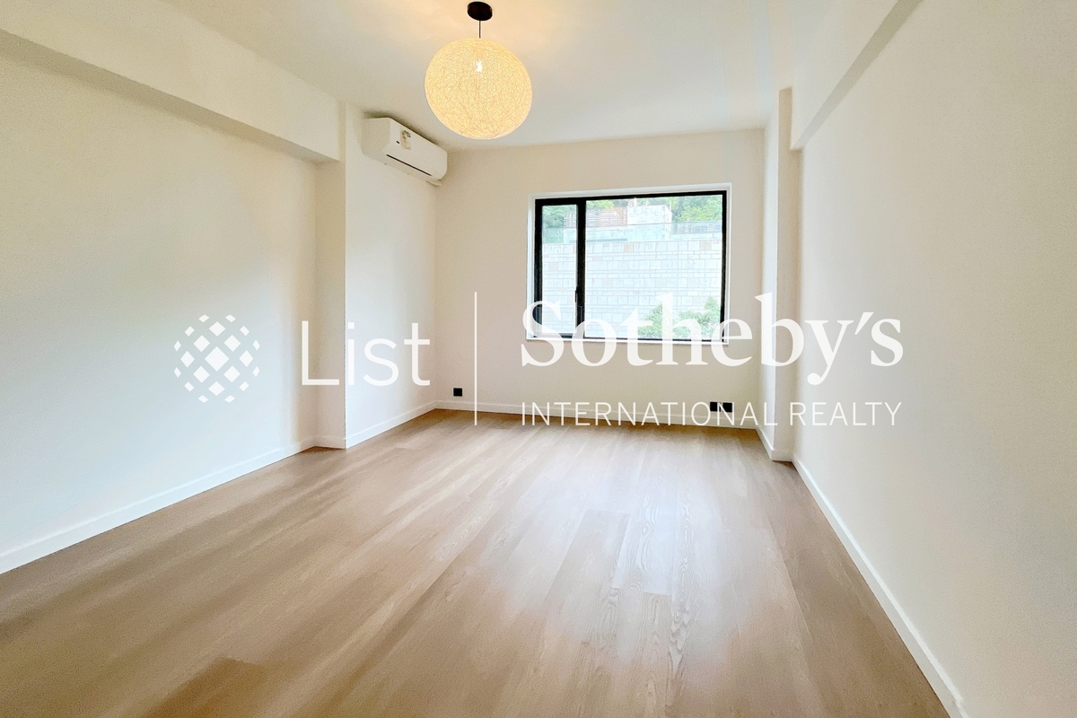 La Clare Mansion 利嘉大廈 | Fourth Bedroom