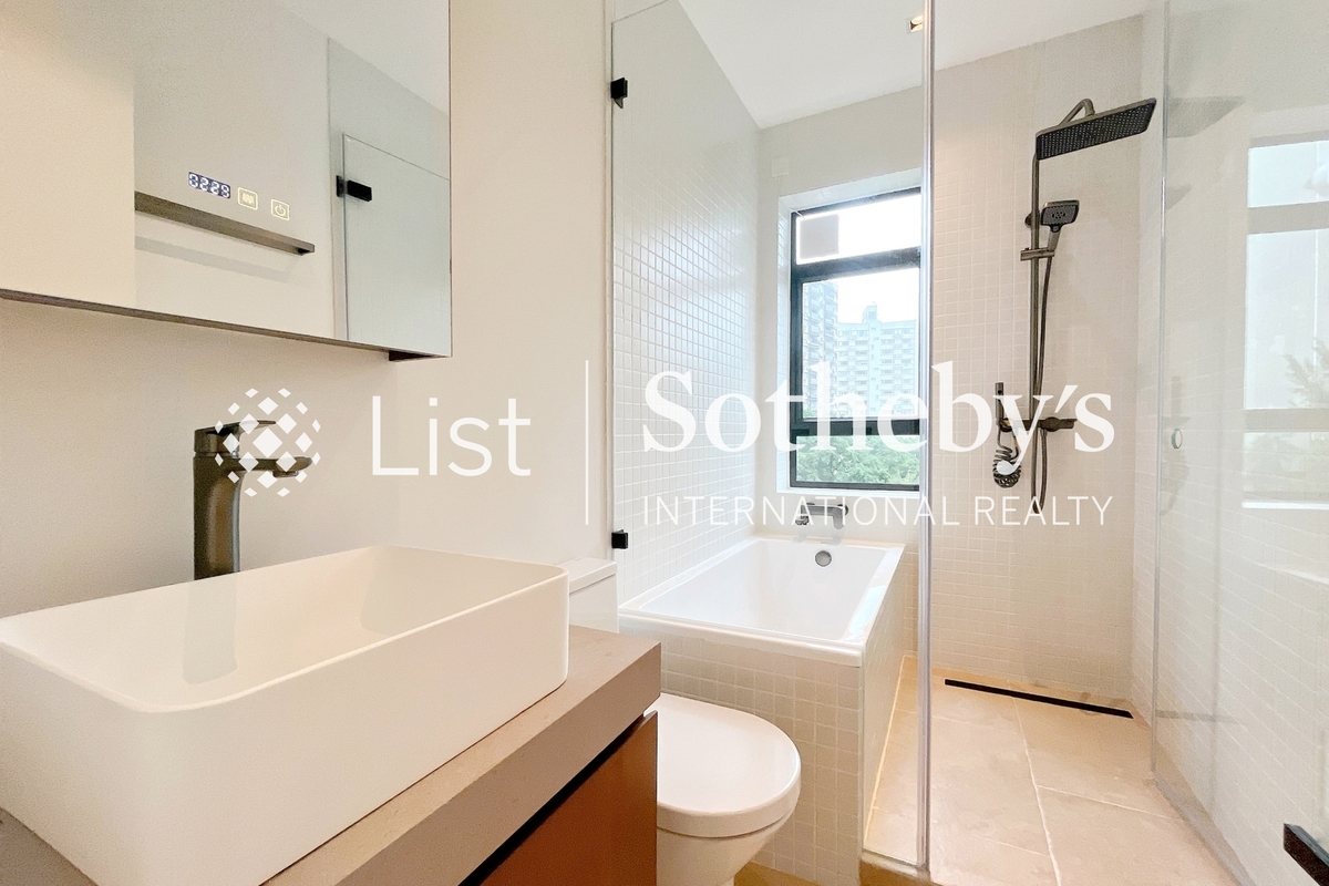 La Clare Mansion 利嘉大廈 | Guest Bathroom