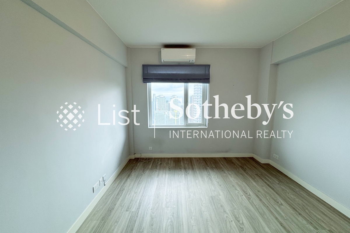 La Clare Mansion 利嘉大廈 | Fourth Bedroom