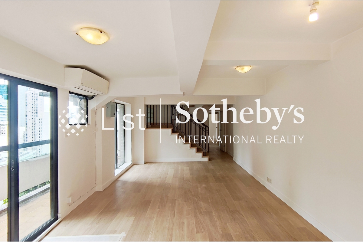 Old Peak Mansion Old Peak Mansion | Family Room