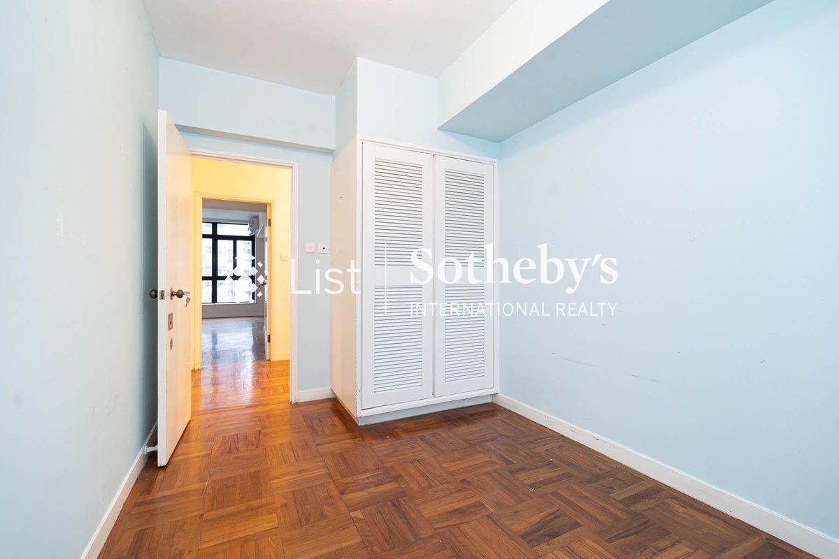 Old Peak Mansion Old Peak Mansion | Second Bedroom