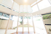 Henredon Court 恒安閣 | Private Garden off Living and Dining Room