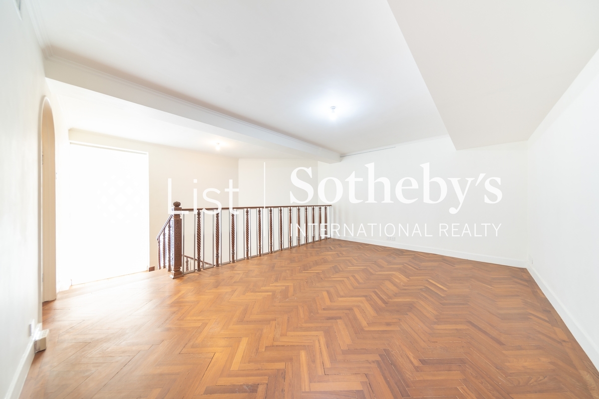 Henredon Court 恒安閣 | Family Room