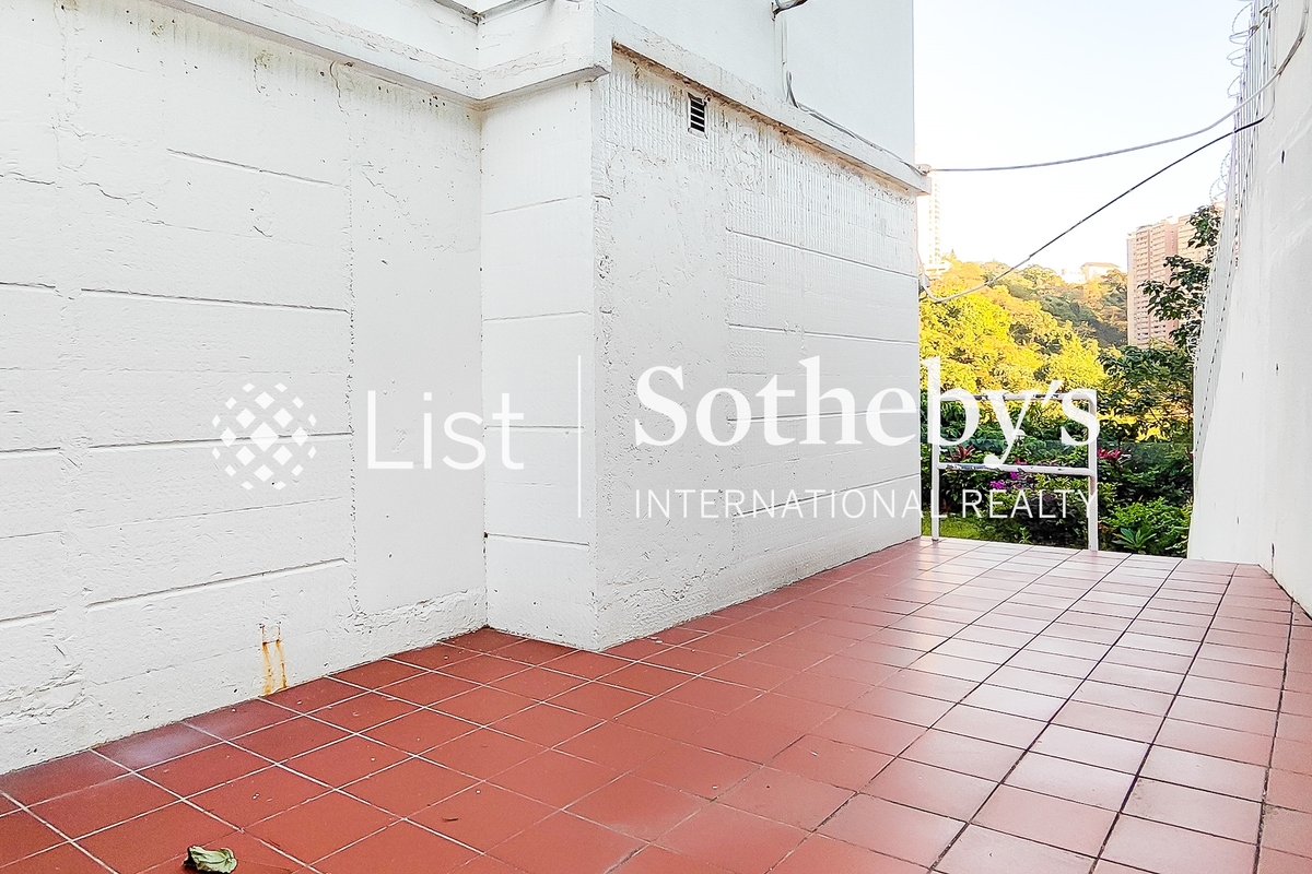 No. 438 Victoria Road 域多利道438號 | Private Terrace off Garden