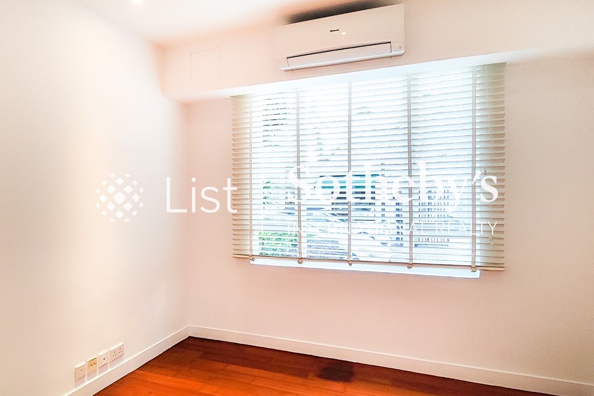 No. 438 Victoria Road 域多利道438號 | Second Bedroom