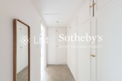 Carrianna Sassoon 沙宣道41號 | Walk-in Closet in Master Bedroom 