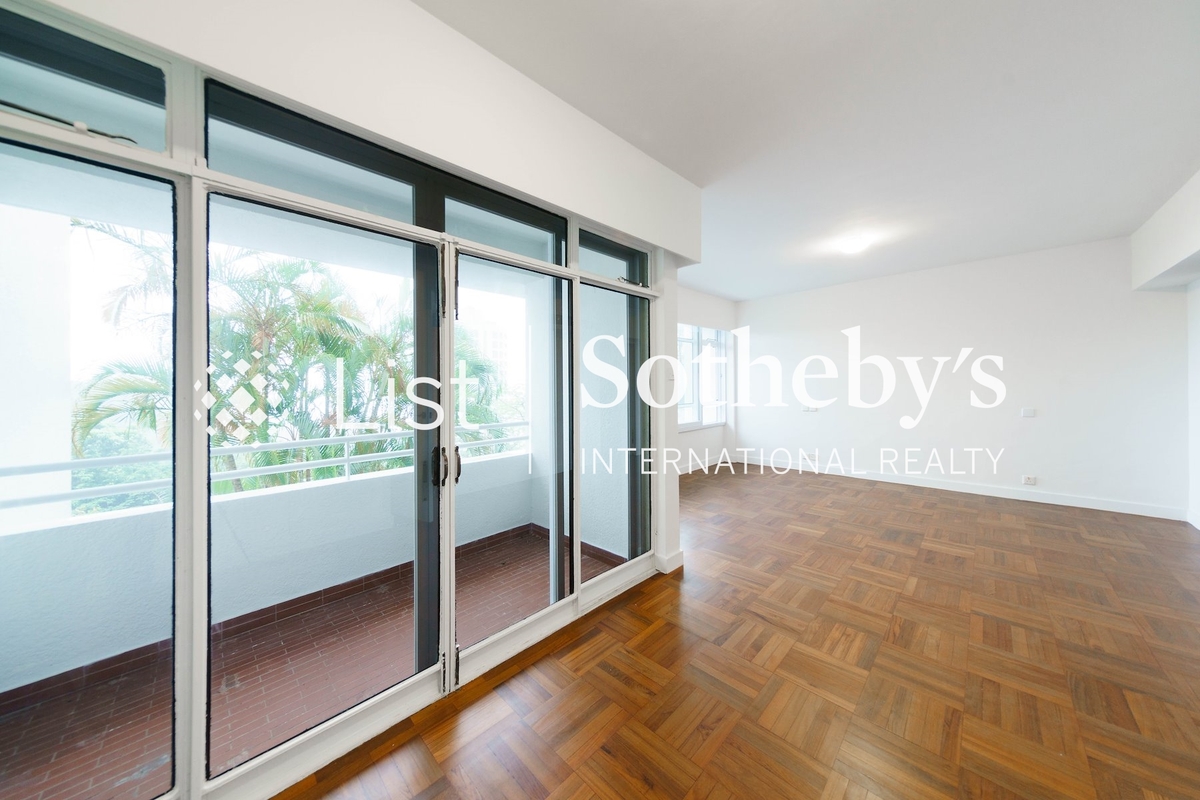 Provident Villas 富麗苑 | Master Bedroom