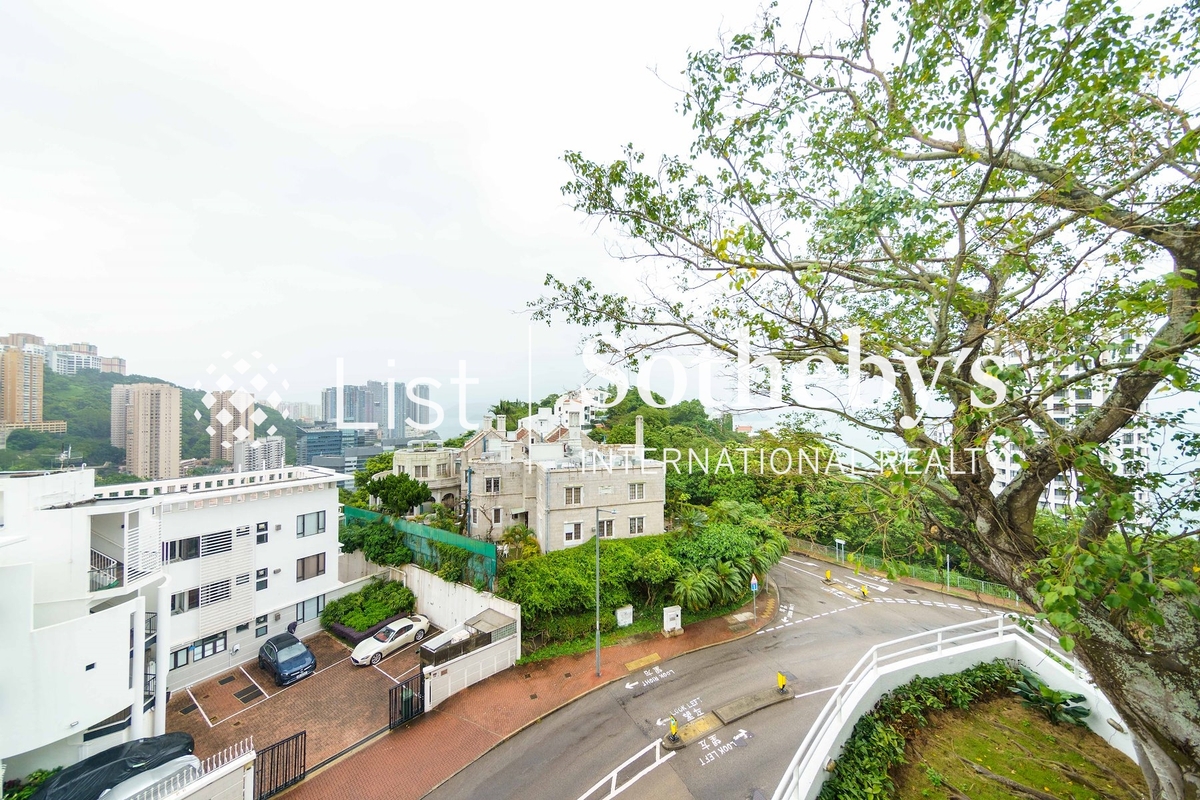 Provident Villas 富麗苑 | View from Private Garden off Living and Dining Room