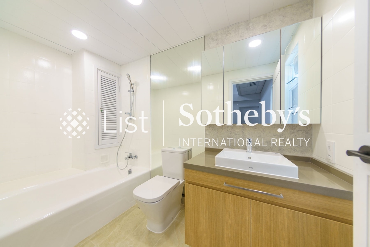 Provident Villas 富麗苑 | Second En-suite Bathroom