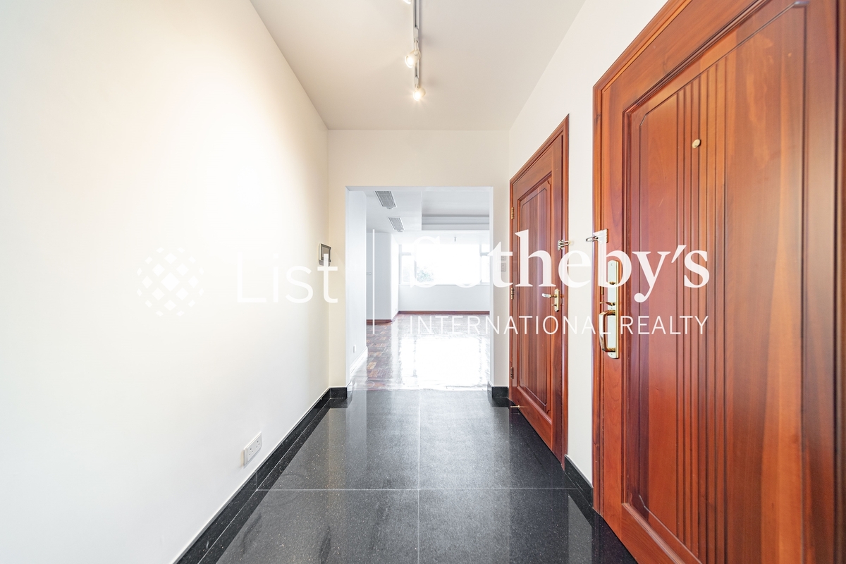 29-31 Bisney Road 碧荔道29-31號 | Foyer