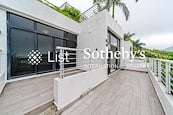 Floral Villas 早禾居 | Private Terrace off Master Bedroom