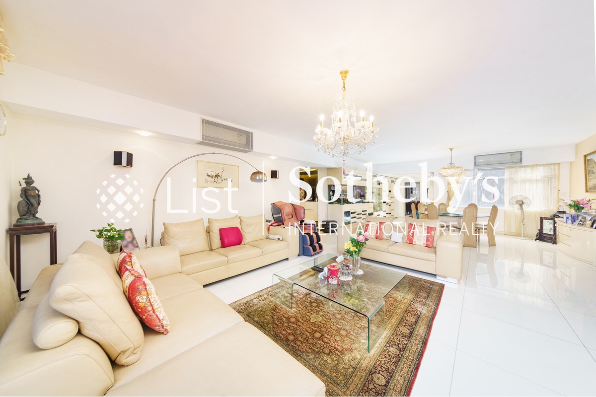 Villa Veneto 威都閣 | Living and Dining Room