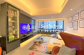 Wah Chi Mansion 華芝大廈 | Living and Dining Room