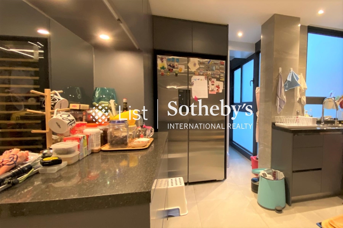 Wah Chi Mansion 華芝大廈 | Open Kitchen