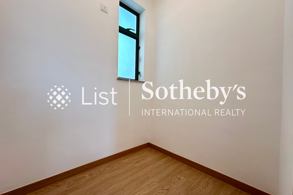 Scholastic Garden 俊傑花園 | Store Room