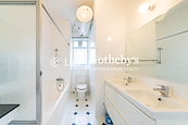 Middleton Towers 明德邨 | Master Bathroom