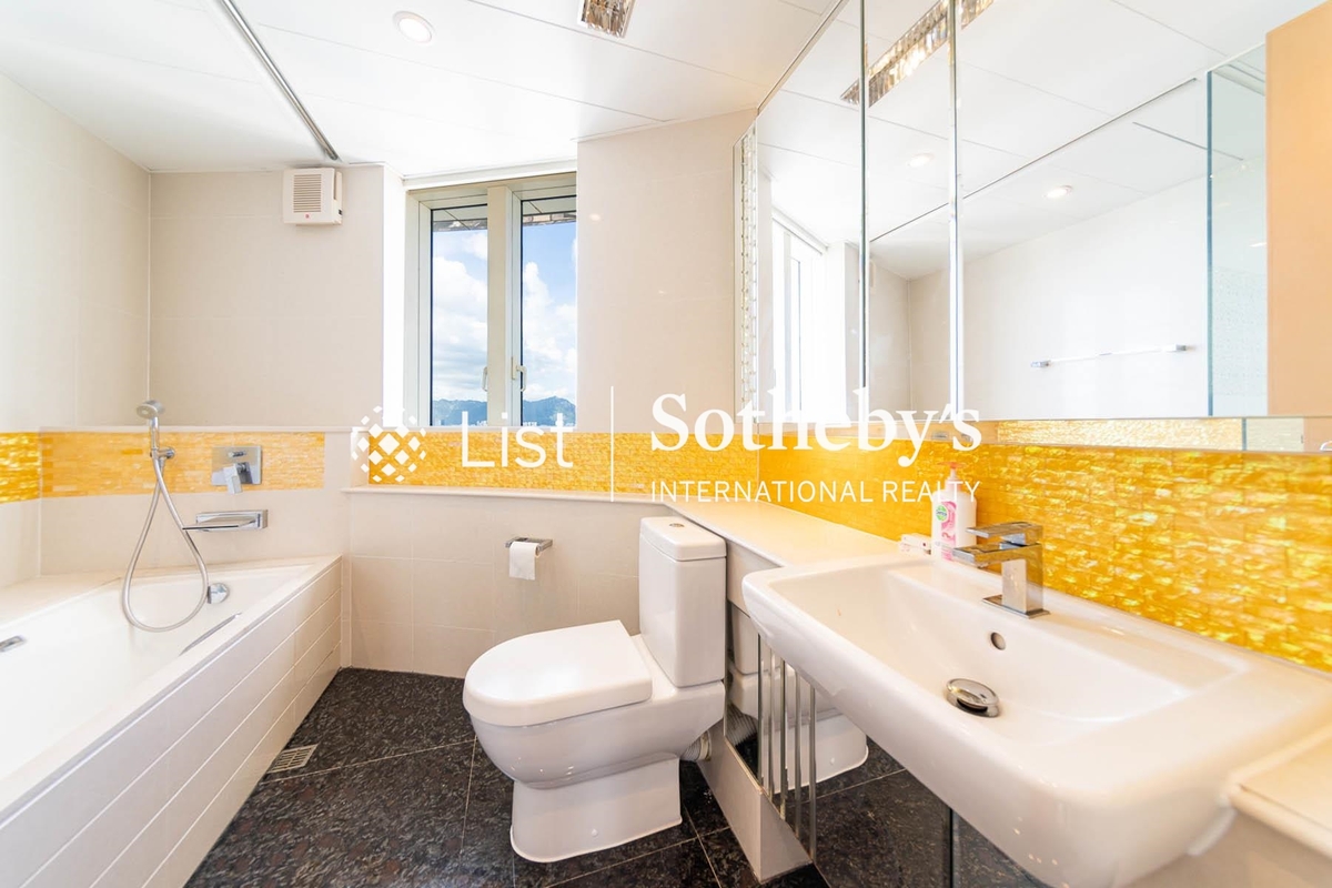 The Masterpiece 名鑄 | Master Bathroom