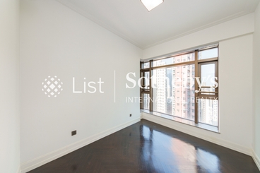 Castle One By V Castle One By V | 