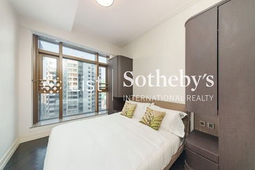 Castle One By V Castle One By V | 