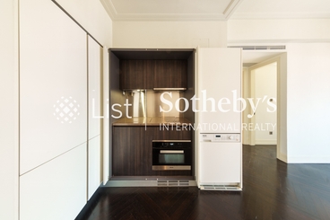 Castle One By V Castle One By V | 