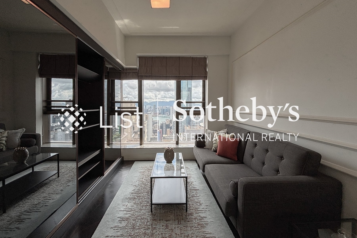 Castle One By V Castle One By V | Living Room