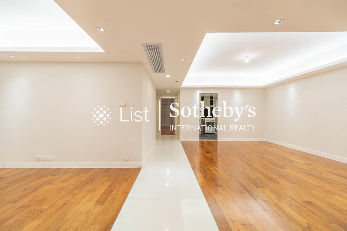 Bowen Verde Bowen Verde | Living and Dining Room