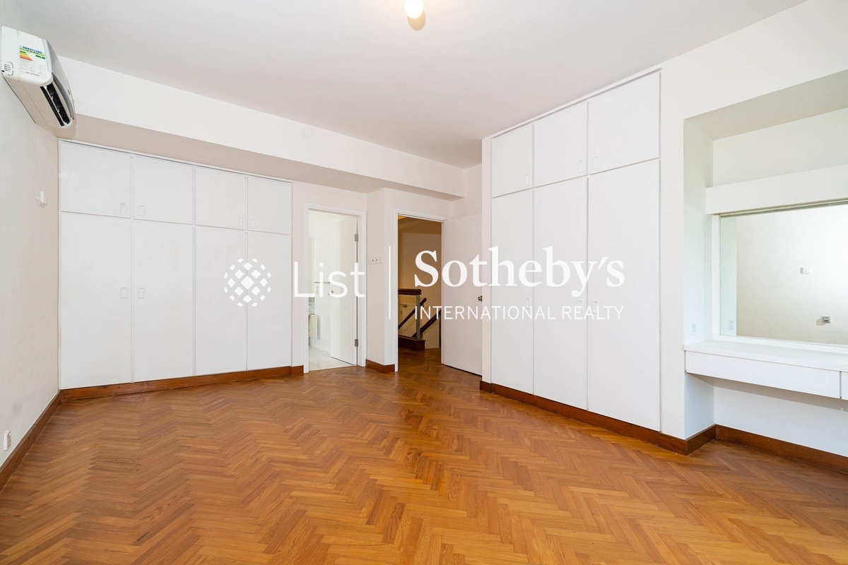 Pine Grove 蘊真閣 | Master Bedroom