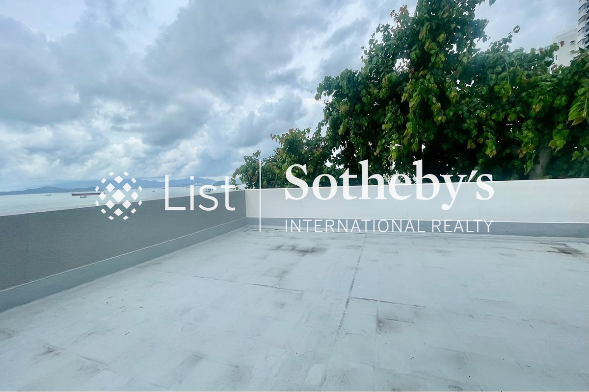 Pine Grove 蘊真閣 | Private Roof Terrace