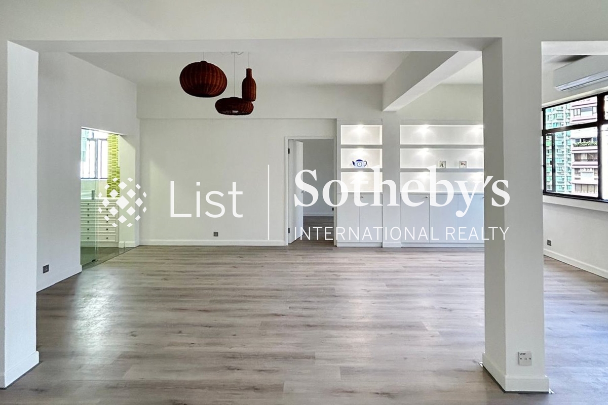 4A-4D Wang Fung Terrace 宏丰台4A-4D号 | Living and Dining Room