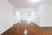 Hecny Court Hecny Court | Living and Dining Room