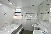 Hecny Court Hecny Court | Master Bathroom