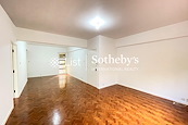 Hecny Court Hecny Court | Living and Dining Room
